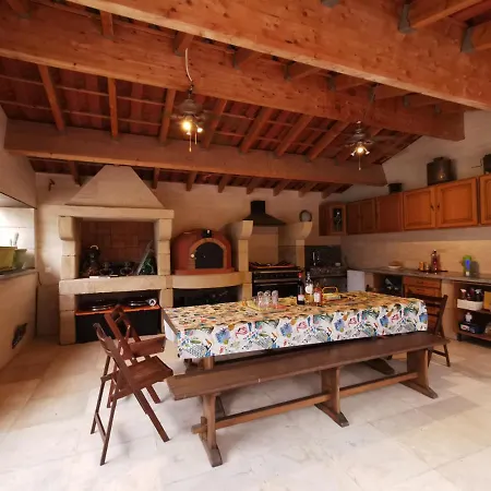 Holiday home Domaine La Via Regia : Les Maisons
