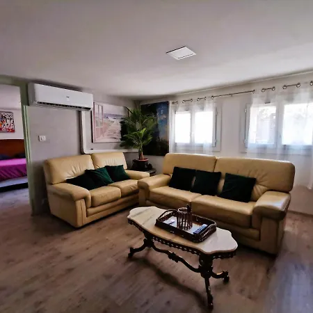 Holiday home Domaine La Via Regia : Les Maisons Perpignan
